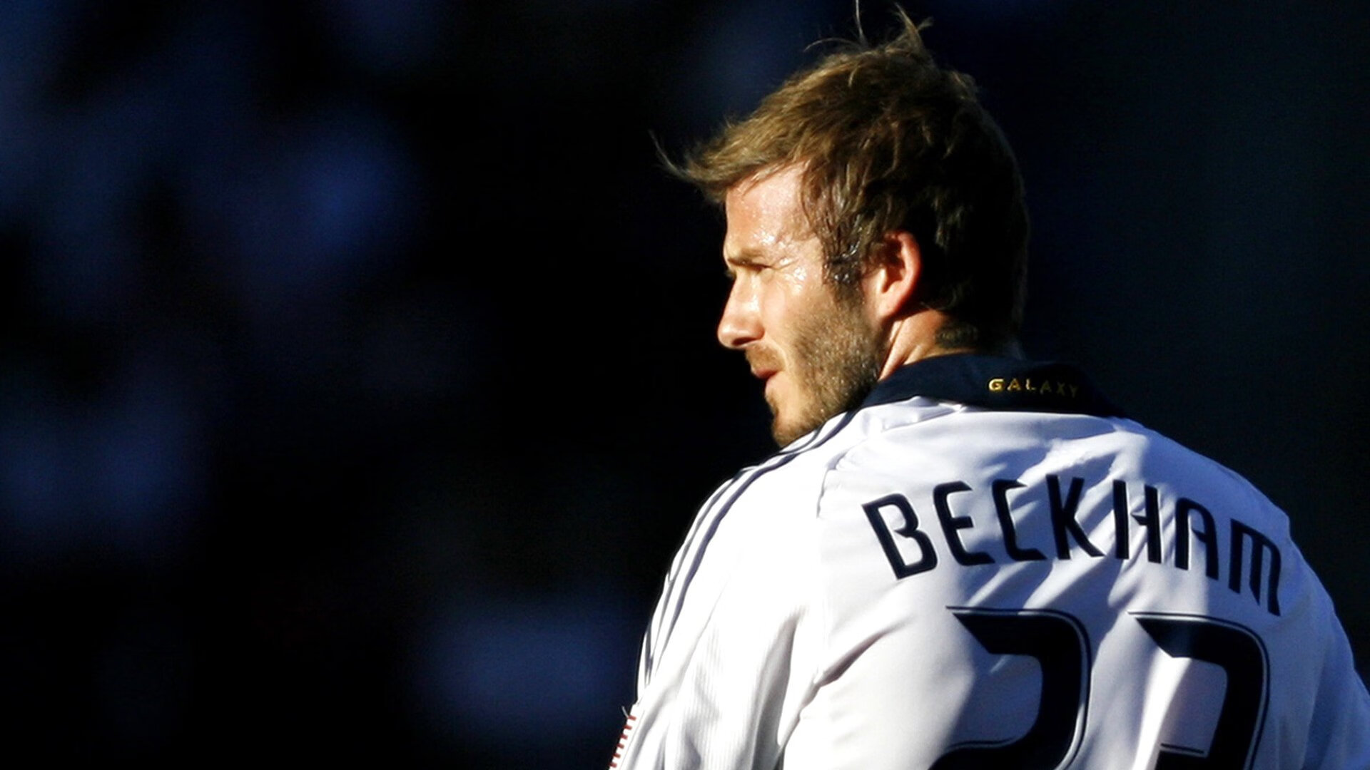 “外卖小哥腰背保护体操”推广赛 分享安全经验